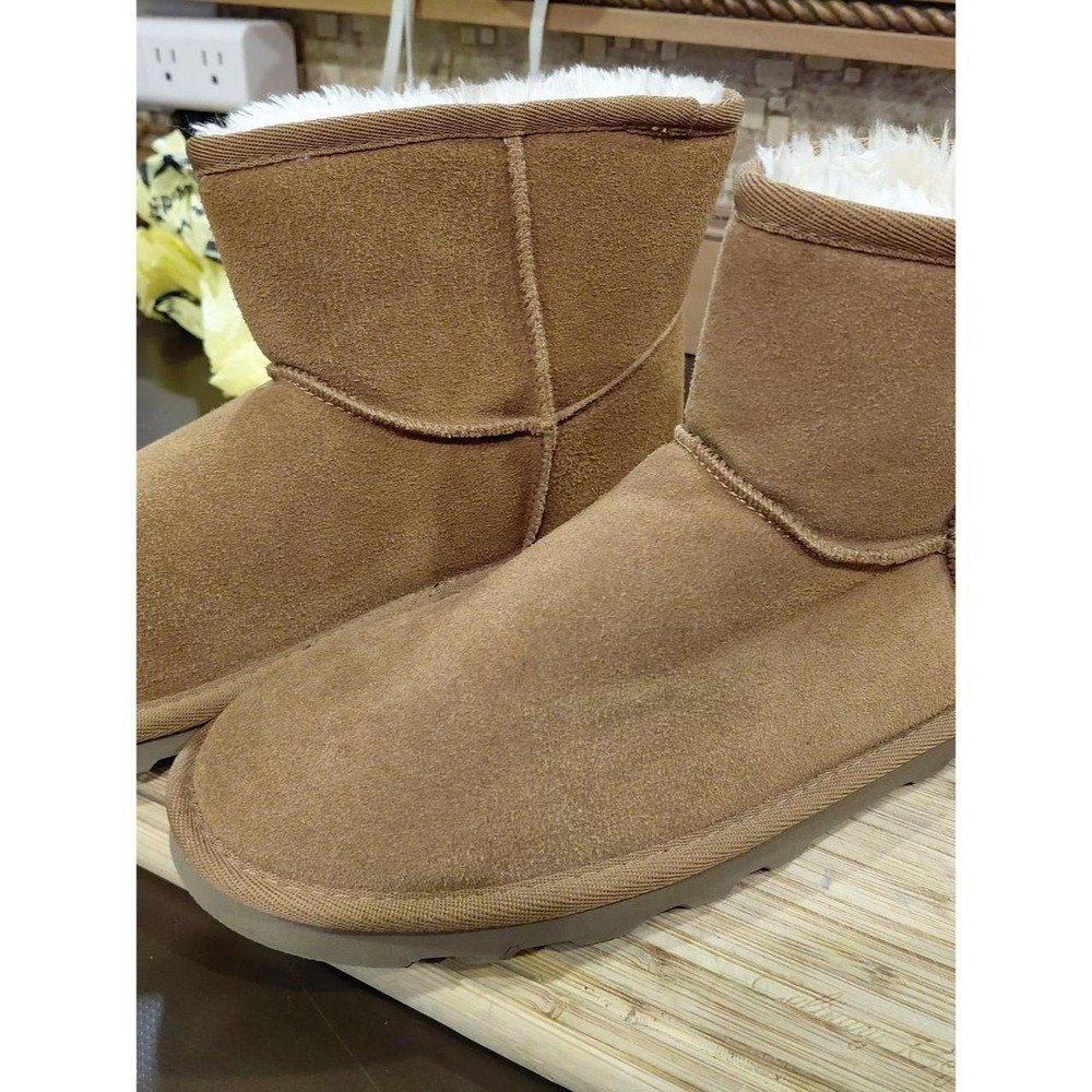 Time and Tru Faux Suede Faux Fur Lined Ankle Boots Women Size 9 Tan Cozy